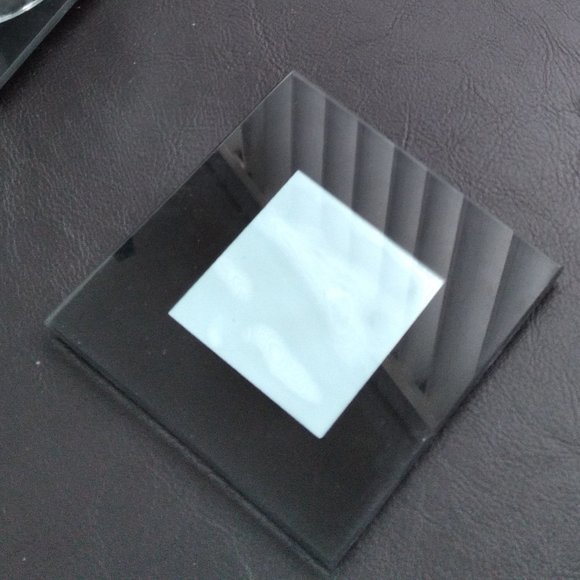 Elegant Handmade Glass Coasters - Picture 4 of 4